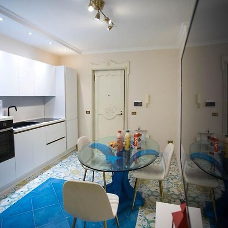 Hause Naty Spaccanapoli Apartamento Exterior foto