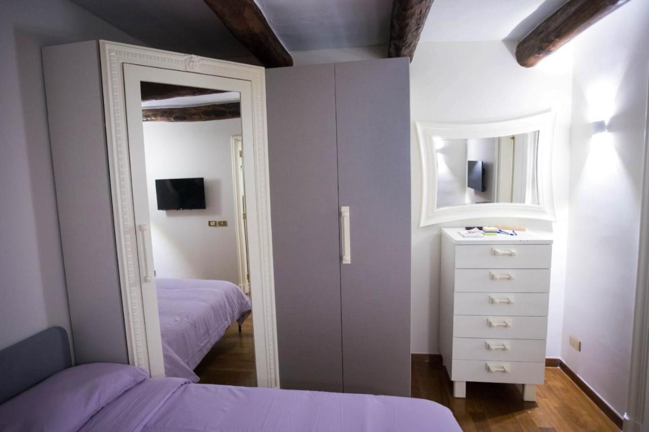 Hause Naty Spaccanapoli Apartamento Exterior foto