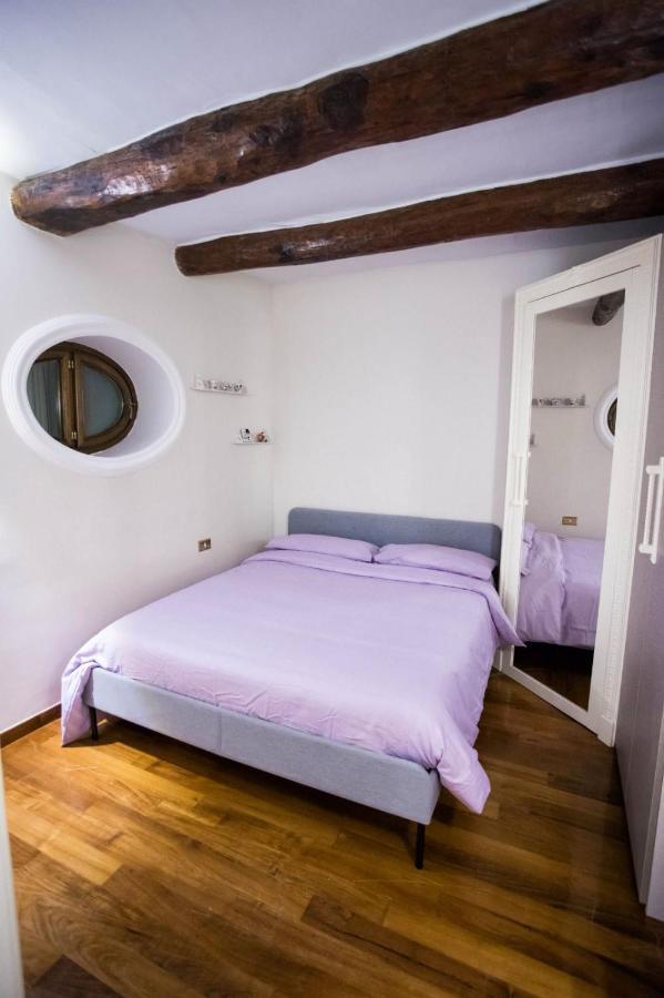 Hause Naty Spaccanapoli Apartamento Exterior foto