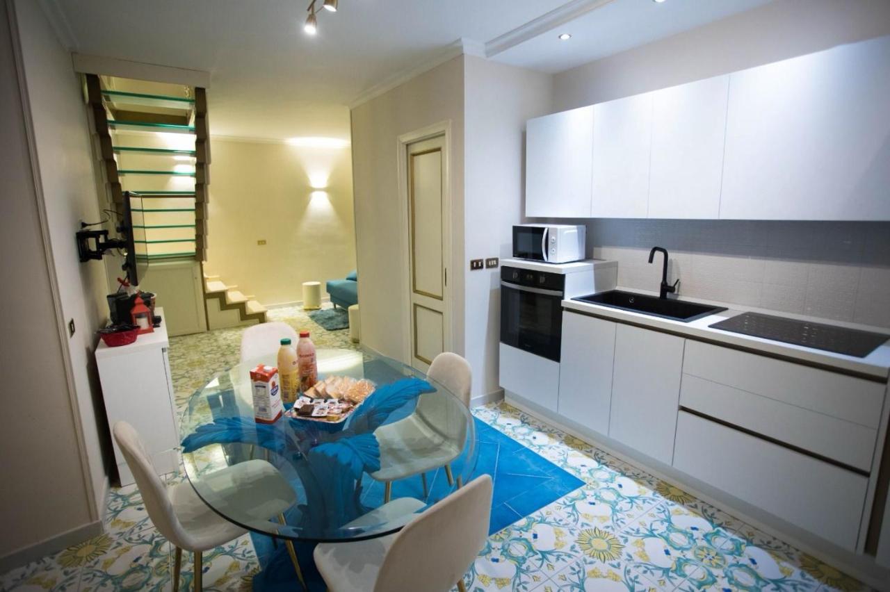 Hause Naty Spaccanapoli Apartamento Exterior foto