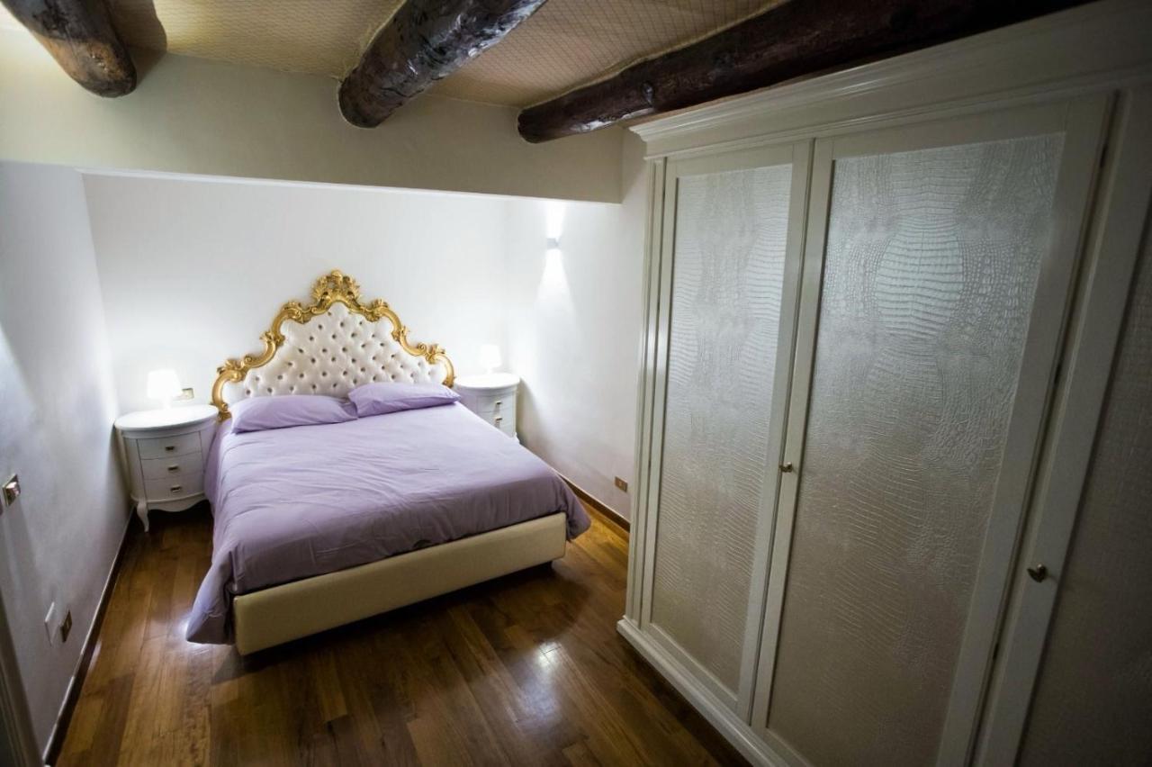 Hause Naty Spaccanapoli Apartamento Exterior foto