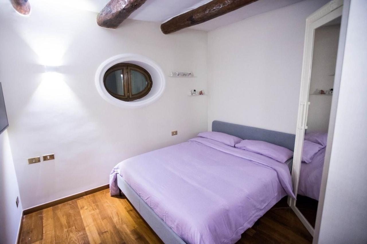 Hause Naty Spaccanapoli Apartamento Exterior foto